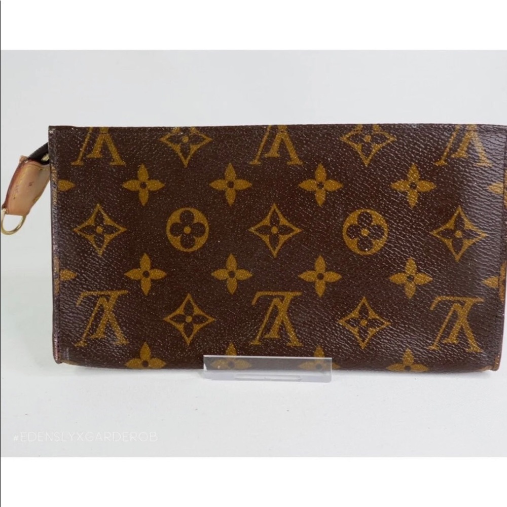 Louis Vuitton Bucket Pouch 20 Wallet